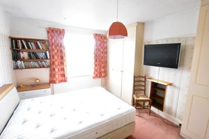 Photo 12- click for photo gallery